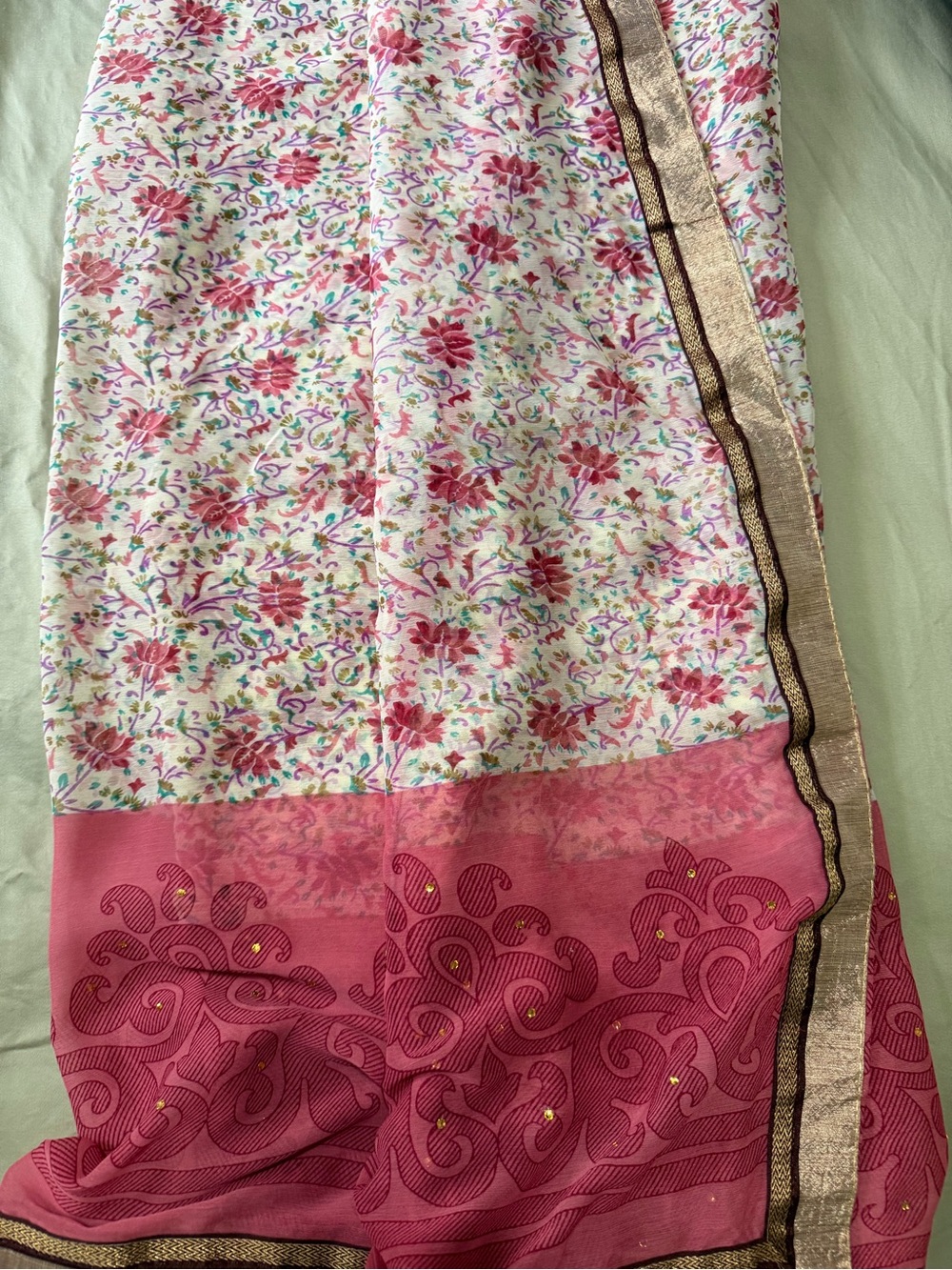 Pink Floral Print Women’s Saree with Gold Trim